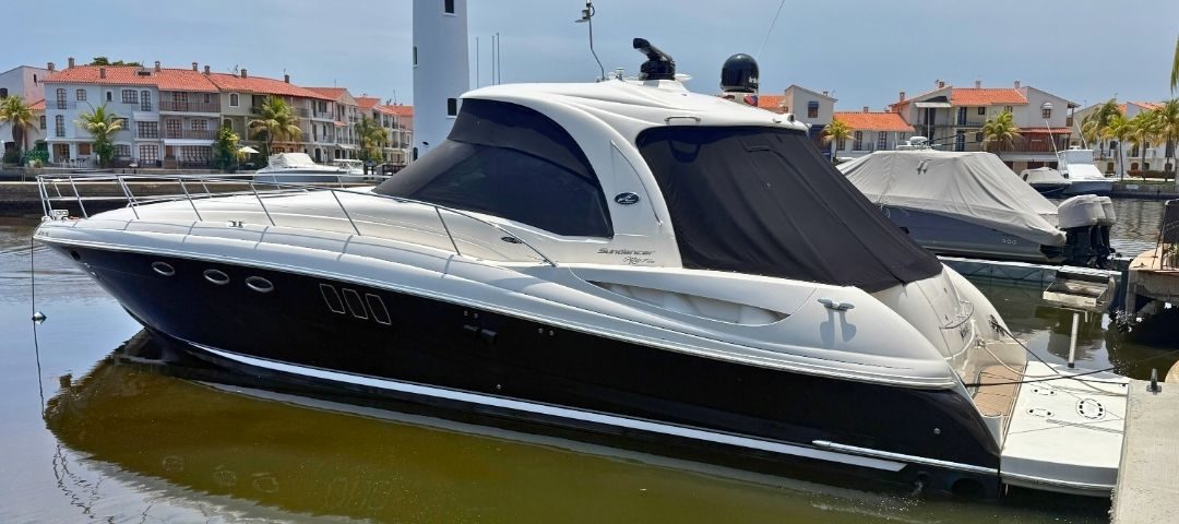 Yate Sea Ray 52 pies